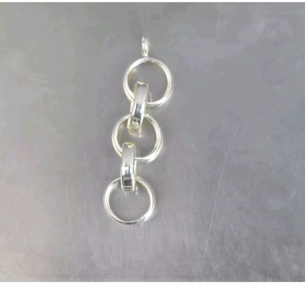 Sterling silver intertwined Rings Pendant